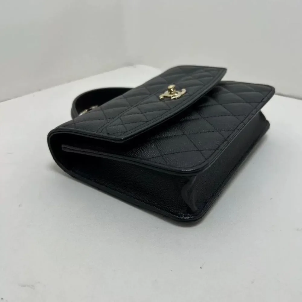 Chanel Women Pre-Loved Bag Brand New Condition